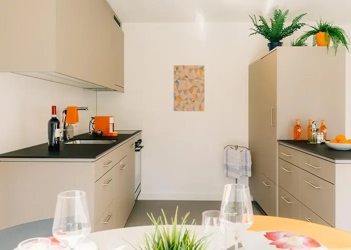 Baytrail In See- Und Bergnaehe, Modern, Mit Garten, 4 Gaeste Daire *