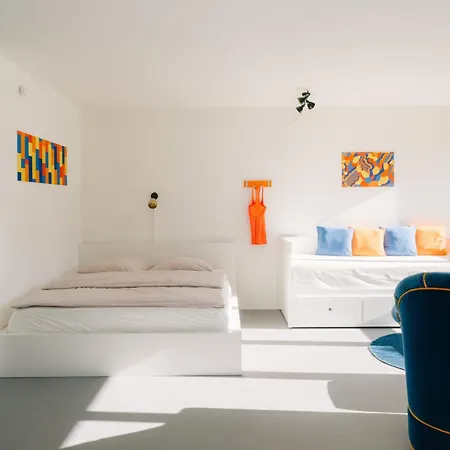 Baytrail In See- Und Bergnaehe, Modern, Mit Garten, 4 Gaeste